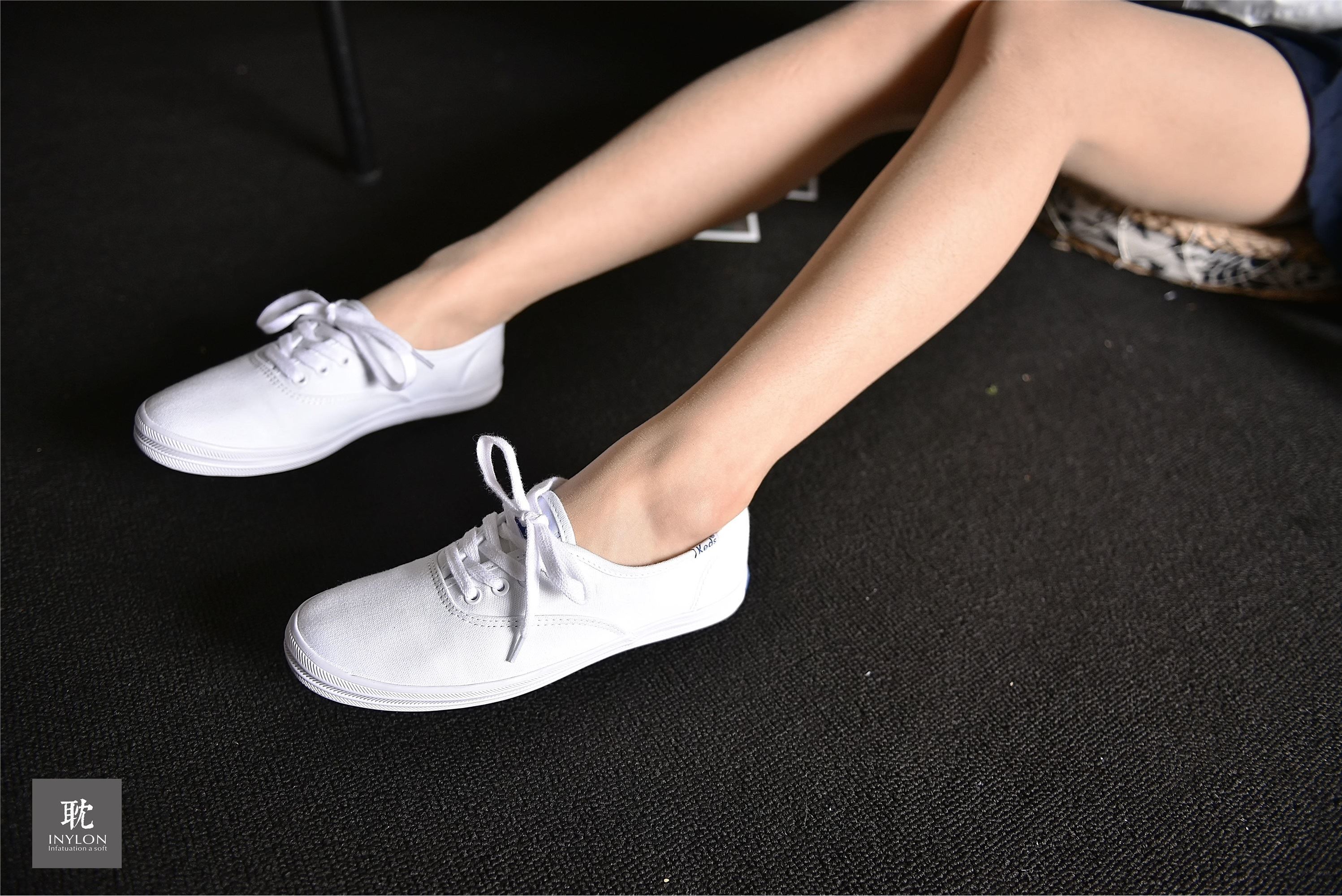 IESS异思趣向《普惠集240》- 模特：幸子《另类原光高反差运动丝》